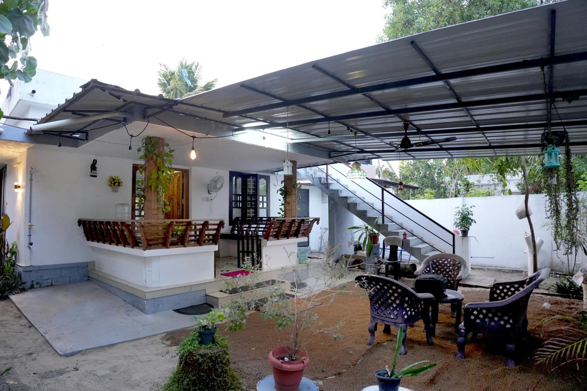 Jeehaa Homestay Alappuzha Exteriör bild