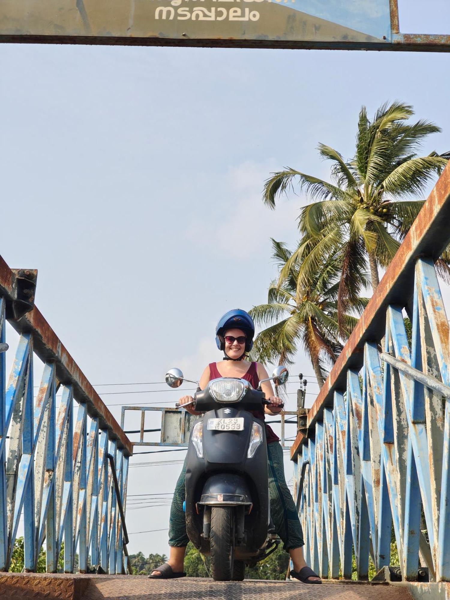Jeehaa Homestay Alappuzha Exteriör bild