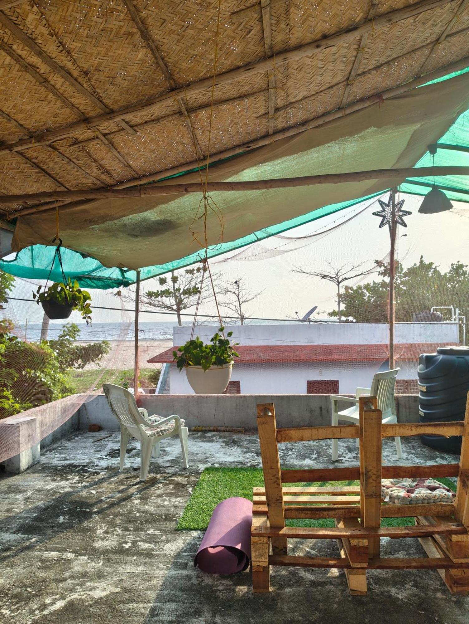 Jeehaa Homestay Alappuzha Exteriör bild